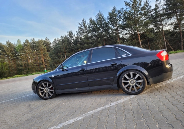 Audi A4 cena 13900 przebieg: 254000, rok produkcji 2001 z Staszów małe 211